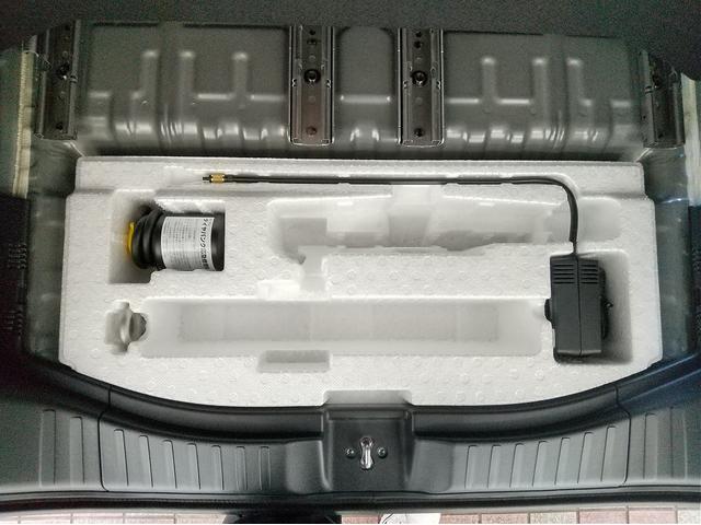 Ｎ－ＢＯＸカスタム ベースグレード　登録済み未使用車　左側電動スライドドア　Ｈｏｎｄａ　ＳＥＮＳＩＮＧ　シートヒーター　オートエアコン　ロールサンシェード（43枚目）
