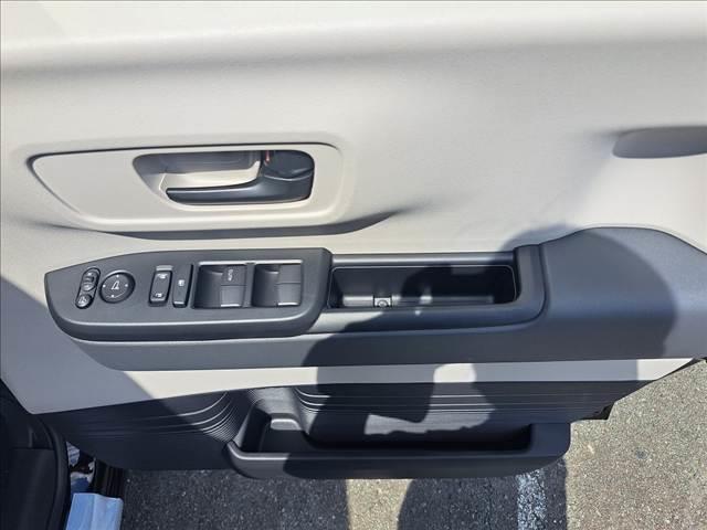 Ｎ－ＢＯＸ ベースグレード　Ｈｏｎｄａ　ＳＥＮＳＩＮＧ　両側スライド片側電動ドア　スマートキー　シートヒーター　ＡＣＣ　ＥＣＳ　ＬＥＤヘッドライト（13枚目）