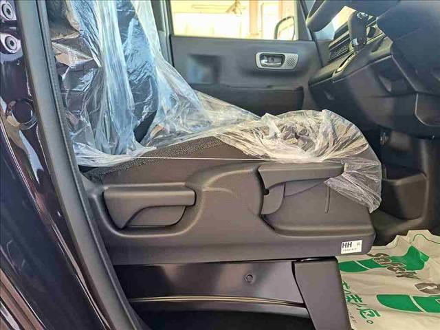 Ｎ－ＢＯＸカスタム ベースグレード　Ｈｏｎｄａ　ＳＥＮＳＩＮＧ　両側スライド片側電動ドア　スマートキー　シートヒーター　ＡＣＣ　ＥＣＳ　ＬＥＤヘッドライト（11枚目）