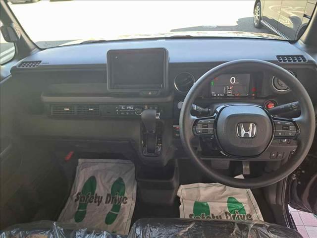 Ｎ－ＢＯＸカスタム ベースグレード　Ｈｏｎｄａ　ＳＥＮＳＩＮＧ　両側スライド片側電動ドア　スマートキー　シートヒーター　ＡＣＣ　ＥＣＳ　ＬＥＤヘッドライト（13枚目）