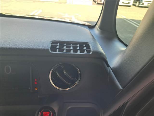 Ｎ－ＢＯＸカスタム ベースグレード　Ｈｏｎｄａ　ＳＥＮＳＩＮＧ　両側スライド片側電動ドア　スマートキー　シートヒーター　ＡＣＣ　ＥＣＳ　ＬＥＤヘッドライト（28枚目）