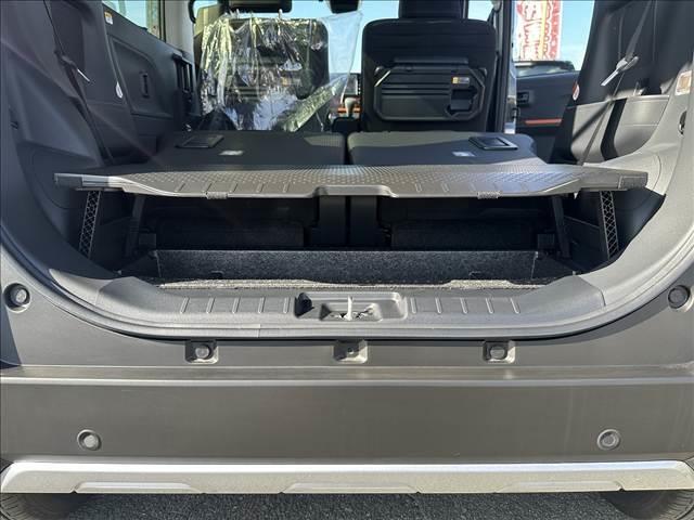 タント ファンクロス　スマートキー　両側電動スライドドア　オートエアコン　ＥＴＣ　電動パーキングブレーキ　シートヒーター　パーソナルテーブル　ロールサンシェード（64枚目）