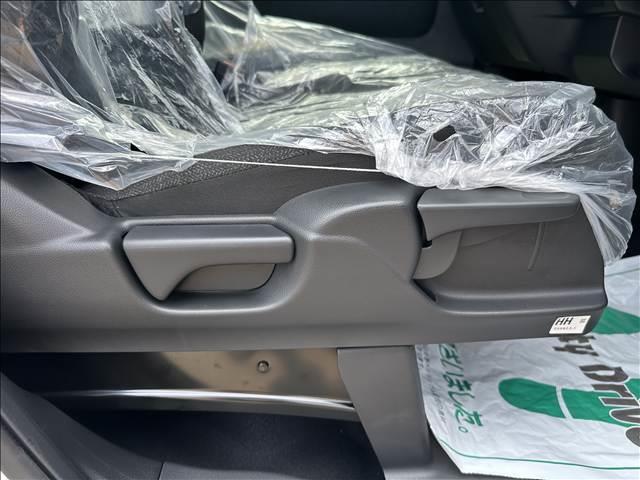 Ｎ－ＢＯＸカスタム Ｎ－ＢＯＸ　ＣＵＳＴＯＭ（27枚目）