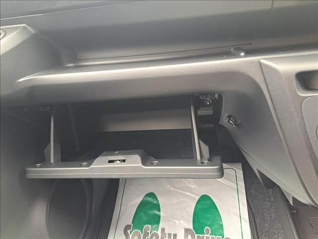 �P�C�J�t�F�̓I�[�����[�J�[�̂��Ԃ���葵���Ă���܂��I