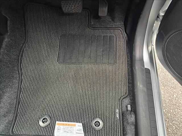 �P�C�J�t�F�@�X�^�b�t�ꓯ�����X�����҂����Ă���܂��I