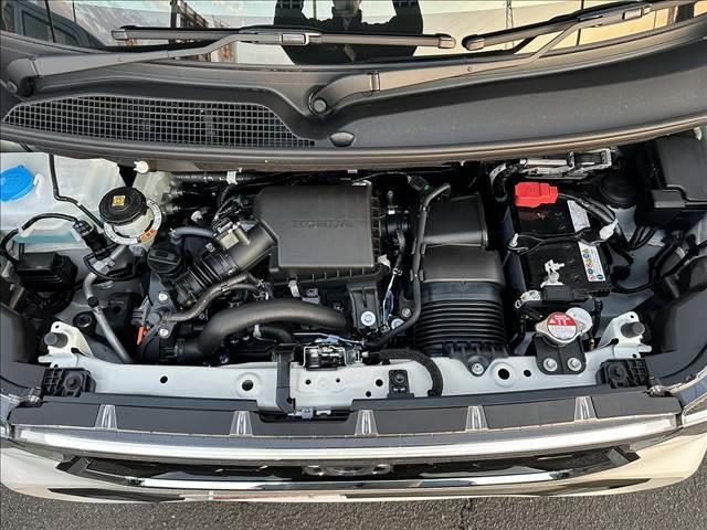 Ｎ－ＢＯＸカスタム ターボ　登録済未使用車　両側電動スライドドア　電動パーキングブレーキ　ロールサンシェード　プッシュスタート　オートエアコン　リヤワイパー　パーソナルテーブル（58枚目）