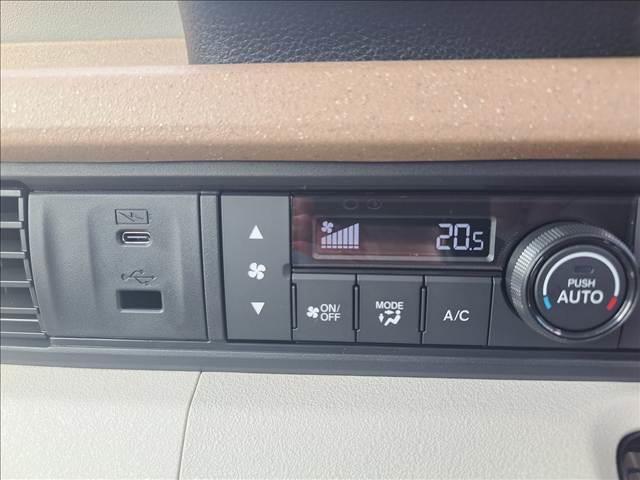 Ｎ－ＢＯＸ ベースグレード　Ｈｏｎｄａ　ＳＥＮＳＩＮＧ　両側スライド片側電動ドア　スマートキー　シートヒーター　ＡＣＣ　ＥＣＳ　ＬＥＤヘッドライト（31枚目）
