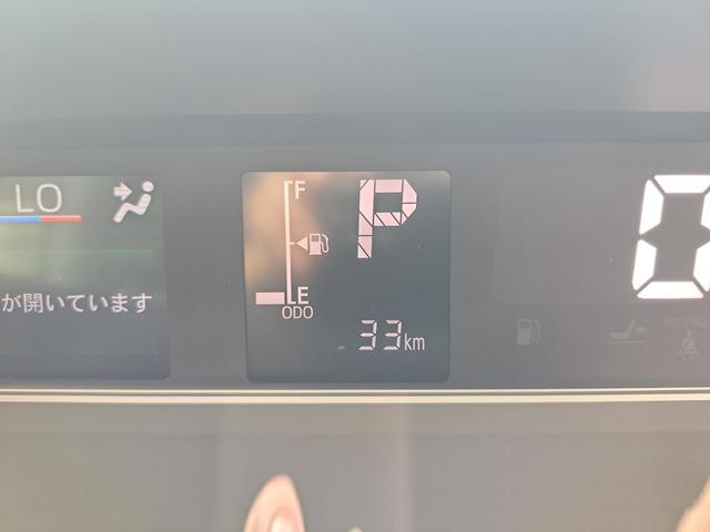 タント ファンクロス　登録済み未使用車　両側電動スライドドア　アイドリングストップ　プッシュスタート　電動パーキングブレーキ　オートエアコン　ロールサンシェード（11枚目）