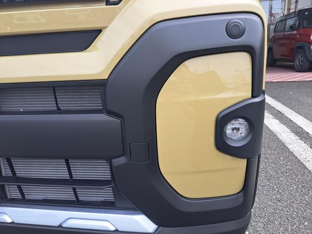 タント ファンクロス　登録済み未使用車　両側電動スライドドア　アイドリングストップ　プッシュスタート　電動パーキングブレーキ　オートエアコン　ロールサンシェード（30枚目）