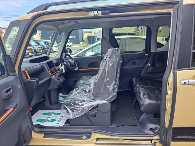 タント ファンクロス　登録済み未使用車　両側電動スライドドア　アイドリングストップ　プッシュスタート　電動パーキングブレーキ　オートエアコン　ロールサンシェード（69枚目）