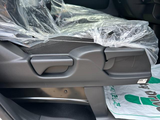 N-BOXカスタム ベースグレード Honda SENSING 両側スライド片側電動ドア スマートキー シートヒーター ACC ECS LEDヘッドライト(63枚目)