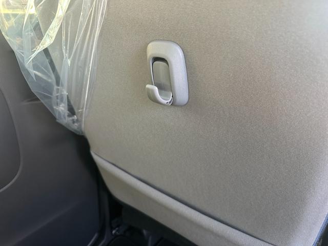 ムーヴキャンバス ストライプスＧ　登録済み未使用車　両側電動スライドドア　電動パーキングブレーキ　シートヒーター（50枚目）