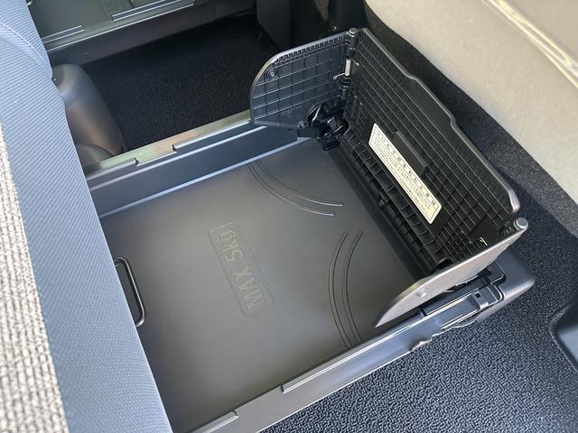 ムーヴキャンバス ストライプスＧ　登録済み未使用車　両側電動スライドドア　電動パーキングブレーキ　シートヒーター（52枚目）