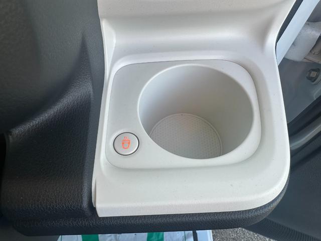 ムーヴキャンバス ストライプスＧ　登録済み未使用車　両側電動スライドドア　電動パーキングブレーキ　シートヒーター（63枚目）