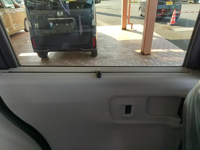 Ｎ－ＢＯＸ ベースグレード　Ｈｏｎｄａ　ＳＥＮＳＩＮＧ　両側スライド片側電動ドア　スマートキー　シートヒーター　ＡＣＣ　ＥＣＳ　ＬＥＤヘッドライト（12枚目）