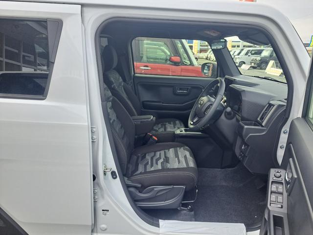 タフト Ｇ　クロムベンチャー　衝突被害軽減ブレーキ　スマートキー　クリアランスソナー　アイドリングストップ　ＥＣＳ　シートヒーター　ＬＥＤヘッドライト（47枚目）