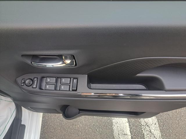 タント カスタムＸ（32枚目）