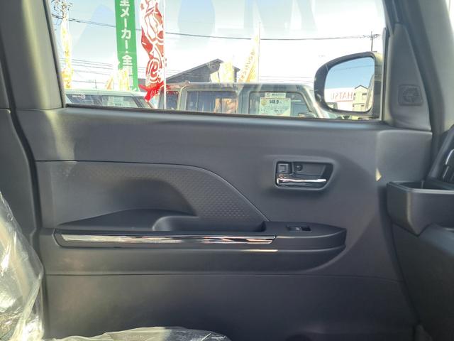 タント カスタムＸ（61枚目）