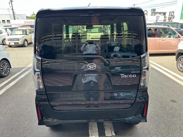 タント カスタムＸ（5枚目）