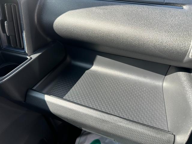 タント カスタムＸ（61枚目）