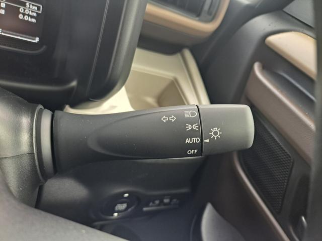 スペーシア ＨＹＢＲＩＤ　Ｘ　全方位モニター付メモリーナビゲーション（9枚目）