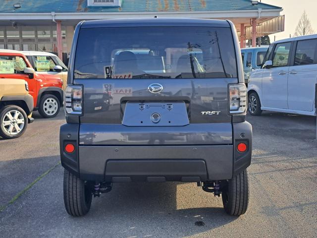 ���Ђ̓͏o�ρi�o�^�ρj���g�p�Ԃ́A�V�ԓo�^������u�T�N�ԁA�������͑��s�P�O�������v�܂ŕۏؒv���܂��B�ۏؓ��e�̓��[�J�[�ۏ؏��i�����e�i���X�m�[�g�j�ɏ����܂��B���ڍׂ̓X�^�b�t�ɂ��q�˂��������B