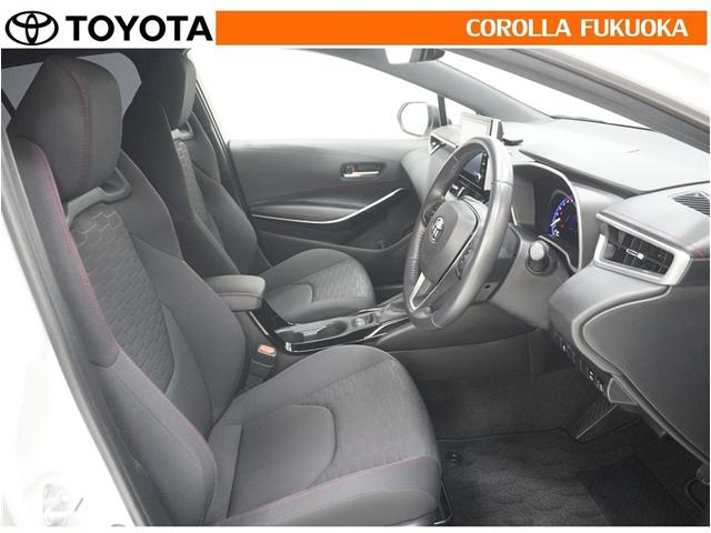 お客様にお座りいただくシートは、手作業で丁寧に洗浄いたしました。