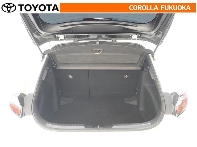 ラゲージルームのプライバシー保護に便利なトノカバー付きです。車上荒らし予防にも効果的ですよ！