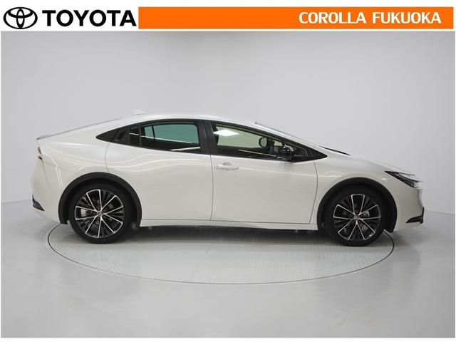 プリウス Ｇ　衝突被害軽減システム　フルセグ　ＥＴＣ　バックカメラ　キーレス　スマートキー　盗難防止装置（9枚目）