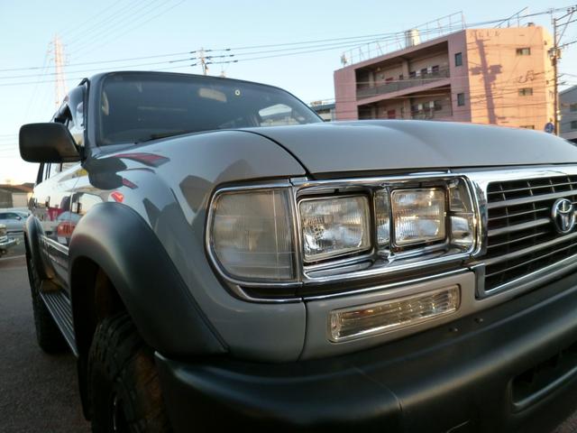 ランドクルーザー８０ ＶＸリミテッド　ターボ・リアＬＳＤ・リフトＵＰ・純正角目４灯・前後ラテラル・マフラー・１６ＡＷ・オープンカントリーＭＴ・ヒッチ・ＳＤナビＴＶ・Ｂカメラ・ＥＴＣ・リーディングダウン・ＬＥＤテール・前後ドラレコ・モモステ（15枚目）