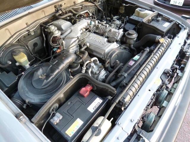 ランドクルーザー８０ ＶＸリミテッド　ターボ・リアＬＳＤ・リフトＵＰ・純正角目４灯・前後ラテラル・マフラー・１６ＡＷ・オープンカントリーＭＴ・ヒッチ・ＳＤナビＴＶ・Ｂカメラ・ＥＴＣ・リーディングダウン・ＬＥＤテール・前後ドラレコ・モモステ（32枚目）