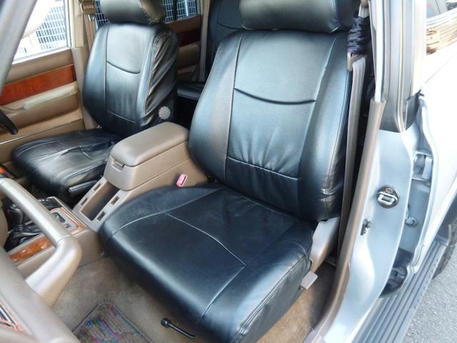 ランドクルーザー８０ ＶＸリミテッド　ターボ・リアＬＳＤ・リフトＵＰ・純正角目４灯・前後ラテラル・マフラー・１６ＡＷ・オープンカントリーＭＴ・ヒッチ・ＳＤナビＴＶ・Ｂカメラ・ＥＴＣ・リーディングダウン・ＬＥＤテール・前後ドラレコ・モモステ（49枚目）