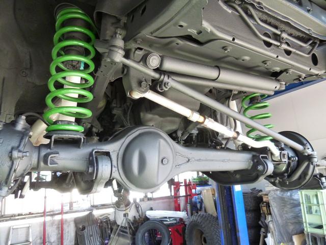 ランドクルーザー８０ ＶＸリミテッド　ターボ・リアＬＳＤ・リフトＵＰ・純正角目４灯・前後ラテラル・マフラー・１６ＡＷ・オープンカントリーＭＴ・ヒッチ・ＳＤナビＴＶ・Ｂカメラ・ＥＴＣ・リーディングダウン・ＬＥＤテール・前後ドラレコ・モモステ（71枚目）