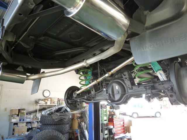 ランドクルーザー８０ ＶＸリミテッド　ターボ・リアＬＳＤ・リフトＵＰ・純正角目４灯・前後ラテラル・マフラー・１６ＡＷ・オープンカントリーＭＴ・ヒッチ・ＳＤナビＴＶ・Ｂカメラ・ＥＴＣ・リーディングダウン・ＬＥＤテール・前後ドラレコ・モモステ（72枚目）