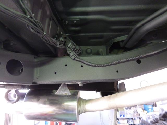 ランドクルーザー８０ ＶＸリミテッド　ターボ・リアＬＳＤ・リフトＵＰ・純正角目４灯・前後ラテラル・マフラー・１６ＡＷ・オープンカントリーＭＴ・ヒッチ・ＳＤナビＴＶ・Ｂカメラ・ＥＴＣ・リーディングダウン・ＬＥＤテール・前後ドラレコ・モモステ（74枚目）