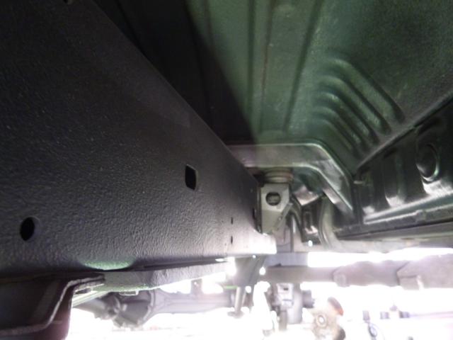 ランドクルーザー８０ ＶＸリミテッド　ターボ・リアＬＳＤ・リフトＵＰ・純正角目４灯・前後ラテラル・マフラー・１６ＡＷ・オープンカントリーＭＴ・ヒッチ・ＳＤナビＴＶ・Ｂカメラ・ＥＴＣ・リーディングダウン・ＬＥＤテール・前後ドラレコ・モモステ（76枚目）