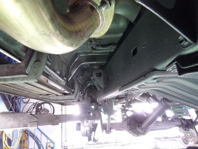 ランドクルーザー８０ ＶＸリミテッド　ターボ・リアＬＳＤ・リフトＵＰ・純正角目４灯・前後ラテラル・マフラー・１６ＡＷ・オープンカントリーＭＴ・ヒッチ・ＳＤナビＴＶ・Ｂカメラ・ＥＴＣ・リーディングダウン・ＬＥＤテール・前後ドラレコ・モモステ（77枚目）