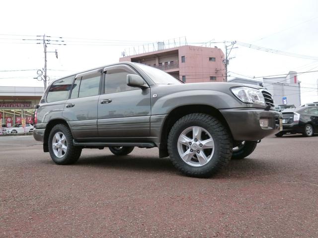 ランドクルーザー１００ ＶＸリミテッド　リアＬＳＤ・ターボディーゼル・２００系純正１８ＡＷ・ＭＯＮＳＴＡ新品５本・ＤＥＰＯ製ヘッドライト・リアヒーター・ＳＤナビフルセグ・Ｂカメラ・ドラレコ・キーレス・サイドステップ（4枚目）