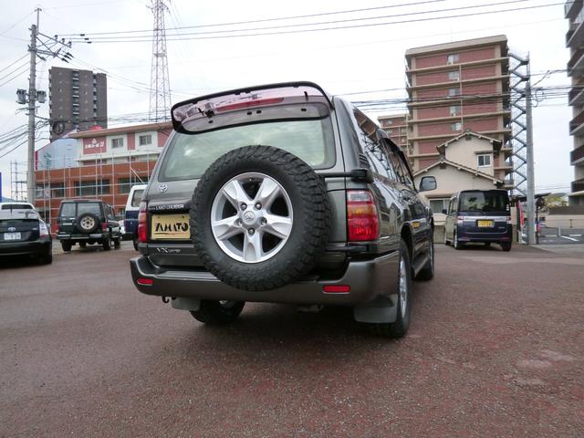 ランドクルーザー１００ ＶＸリミテッド　リアＬＳＤ・ターボディーゼル・２００系純正１８ＡＷ・ＭＯＮＳＴＡ新品５本・ＤＥＰＯ製ヘッドライト・リアヒーター・ＳＤナビフルセグ・Ｂカメラ・ドラレコ・キーレス・サイドステップ（7枚目）