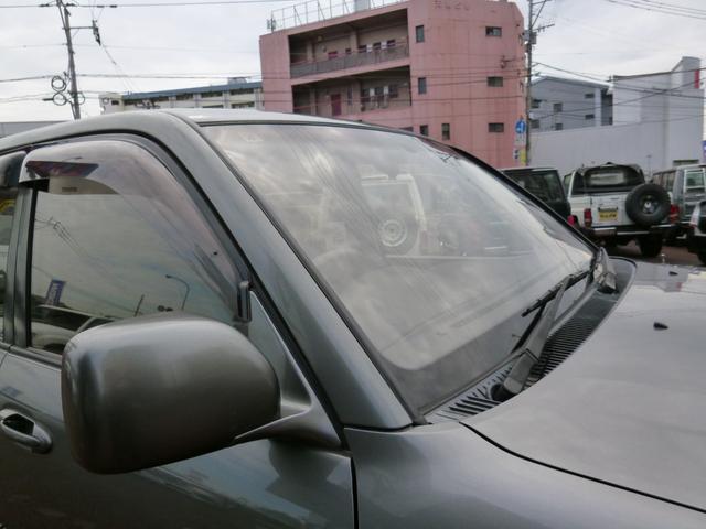 ランドクルーザー１００ ＶＸリミテッド　リアＬＳＤ・ターボディーゼル・２００系純正１８ＡＷ・ＭＯＮＳＴＡ新品５本・ＤＥＰＯ製ヘッドライト・リアヒーター・ＳＤナビフルセグ・Ｂカメラ・ドラレコ・キーレス・サイドステップ（22枚目）