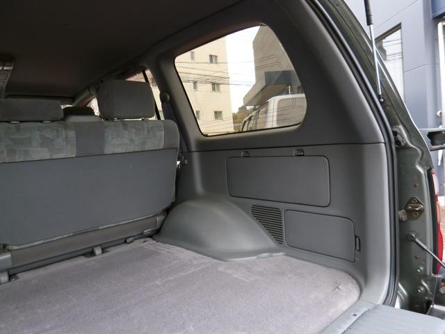 ランドクルーザー１００ ＶＸリミテッド　リアＬＳＤ・ターボディーゼル・２００系純正１８ＡＷ・ＭＯＮＳＴＡ新品５本・ＤＥＰＯ製ヘッドライト・リアヒーター・ＳＤナビフルセグ・Ｂカメラ・ドラレコ・キーレス・サイドステップ（31枚目）