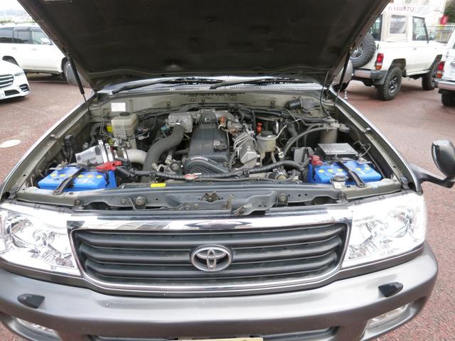 ランドクルーザー１００ ＶＸリミテッド　リアＬＳＤ・ターボディーゼル・２００系純正１８ＡＷ・ＭＯＮＳＴＡ新品５本・ＤＥＰＯ製ヘッドライト・リアヒーター・ＳＤナビフルセグ・Ｂカメラ・ドラレコ・キーレス・サイドステップ（50枚目）