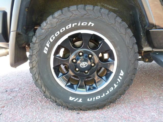 ＦＪクルーザー ブラックカラーパッケージ　ワンオーナー・グッドリッチＫＯ２・純正１７ＡＷ・ＳＤナビ・フルセグ・Ｂカメラ・ＥＴＣ・ドラレコ・キーレス・ルーフラック（32枚目）