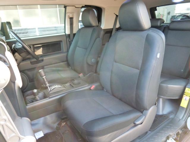 ＦＪクルーザー ブラックカラーパッケージ　ワンオーナー・グッドリッチＫＯ２・純正１７ＡＷ・ＳＤナビ・フルセグ・Ｂカメラ・ＥＴＣ・ドラレコ・キーレス・ルーフラック（49枚目）