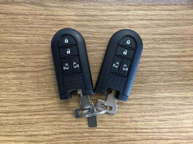 タント X VS SAIII 下取車 ナビ ブルートゥース ETC パノラマモニター 衝突被害軽減システム 車線逸脱警報 シートヒーター 両側電動スライドドア 電動格納ミラー スマートキー LEDヘッドランプ オートライト(17枚目)