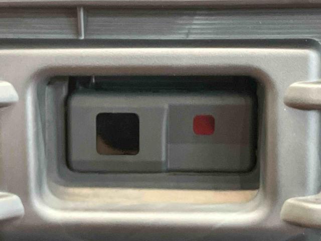 トール Ｘ　ＳＡＩＩ　下取車　ナビ　ブルートゥース　ＥＴＣ　バックモニター　衝突被害軽減システム　誤発信抑制　スマートキー　電動格納ミラー　オートライト　片側電動両側スライドドア　アイドリングストップ（10枚目）