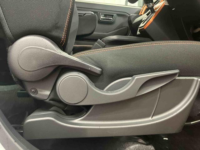 タフト Ｇ　下取車　ＤＶＤオーディオ　バックカメラ　サンル－フ　ＵＳＢ　ＤＶＤ　車線逸脱防止　スマートキー　オートマチックハイビーム　オートライト　ＡＢＳ　エアバッグ　衝突安全ボディ　衝突被害軽減システム（26枚目）