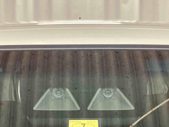 ムーヴ XリミテッドII SAIII 下取車 衝突被害軽減システム アイドリングストップ オートライト オートマチックハイビーム LEDヘッドランプ スマートキー プッシュスタート 電動格納ミラー 運転席シートヒーター 衝突安全ボディ(9枚目)