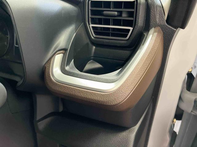 ムーヴ Ｇ　ディスプレイオーディオ　片側電動両側スライドドア　オートマチックハイビーム　ＬＥＤヘッドランプ　ＴＶ　ベンチシート　スマートキー　プッシュスタート　電動格納ミラー　バックカメラ　アイドリングストップ（30枚目）