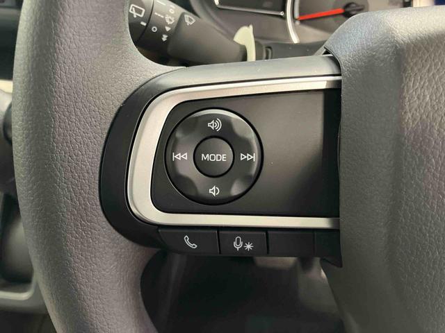 ムーヴ Ｘ　ディスプレイオーディオ　ブルートゥース　衝突被害軽減システム　レーンアシスト　ＬＥＤヘッドランプ　スマートキー　ベンチシート　電動格納ミラー　オートライト　バックカメラ　アイドリングストップ　ＴＶ（17枚目）